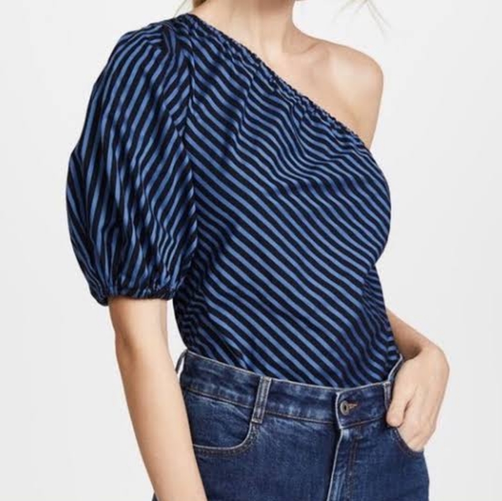 Petersyn One Shoulder Striped Top